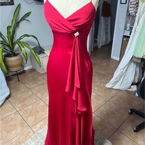 Elegant Red Evening Gown